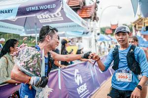 BIB: 5065
                            <button type="button" onclick="openModal(22790419)" class="btn btn-primary btn-sm float-right btn-popup" data-toggle="modal" data-target=".modal-high-quality">
                        <i class="fas fa-shopping-cart"></i> Add to Cart
                    </button>
                                            <button type="button" onclick="isThisMe(22790419, true)" class="btn btn-success btn-sm float-right btn-popup btn-isme hidden" data-toggle="tooltip" data-placement="bottom" title="นี่คือรูปของคุณใช่ไหม คลิกที่นี่เพื่อเอาเข้าอัลบั้ม">
                        <i class="fas fa-plus"></i> Add to album
                    </button>
                    <button type="button" onclick="isThisMe(22790419, false)" class="btn btn-warning btn-sm float-right btn-popup btn-isnotme hidden">
                        <i class="fas fa-ban"></i> Remove from album
                    </button>